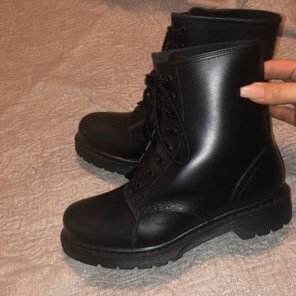 Madden Girl Shoes - Cute madden girl boots black